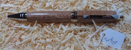 Cigar Pen in Mahogany with Chrome Hardware